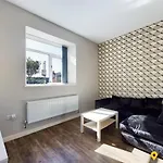 Fabian Way Flat 3